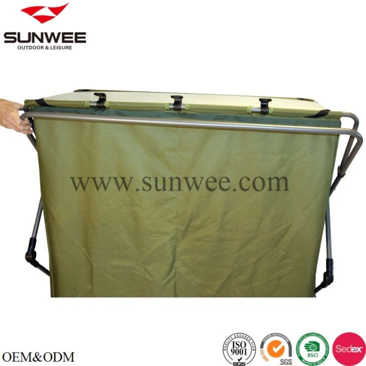 Deluxe camping cupboard