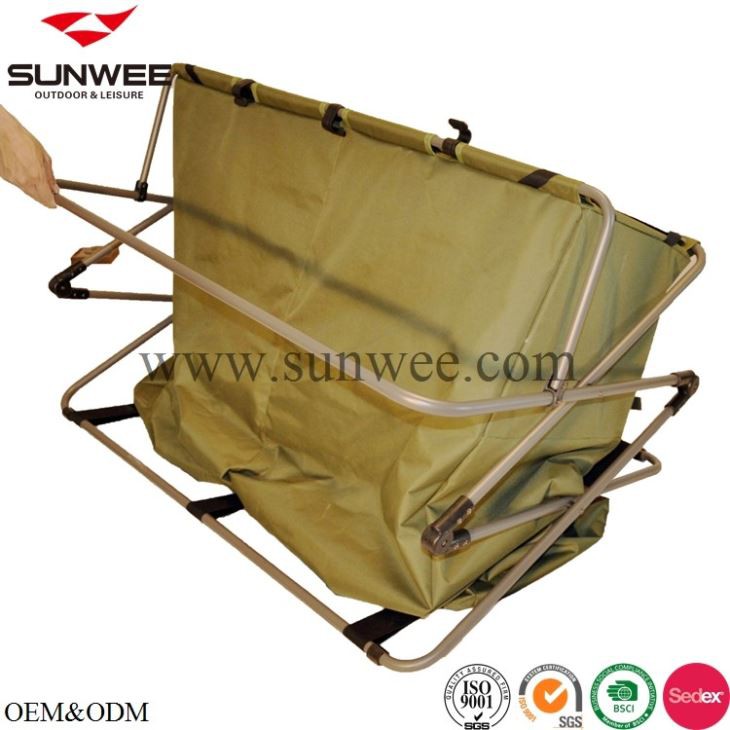 Quick collapsible camp cupboard
